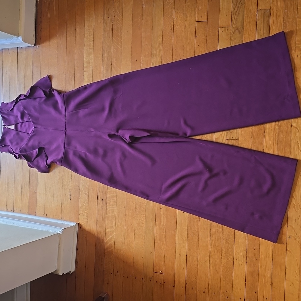 julia jordan, Purple Ruffle Jumpsuit, Back Cut Out, EUC, Women's 6 - Picture 2 of 11